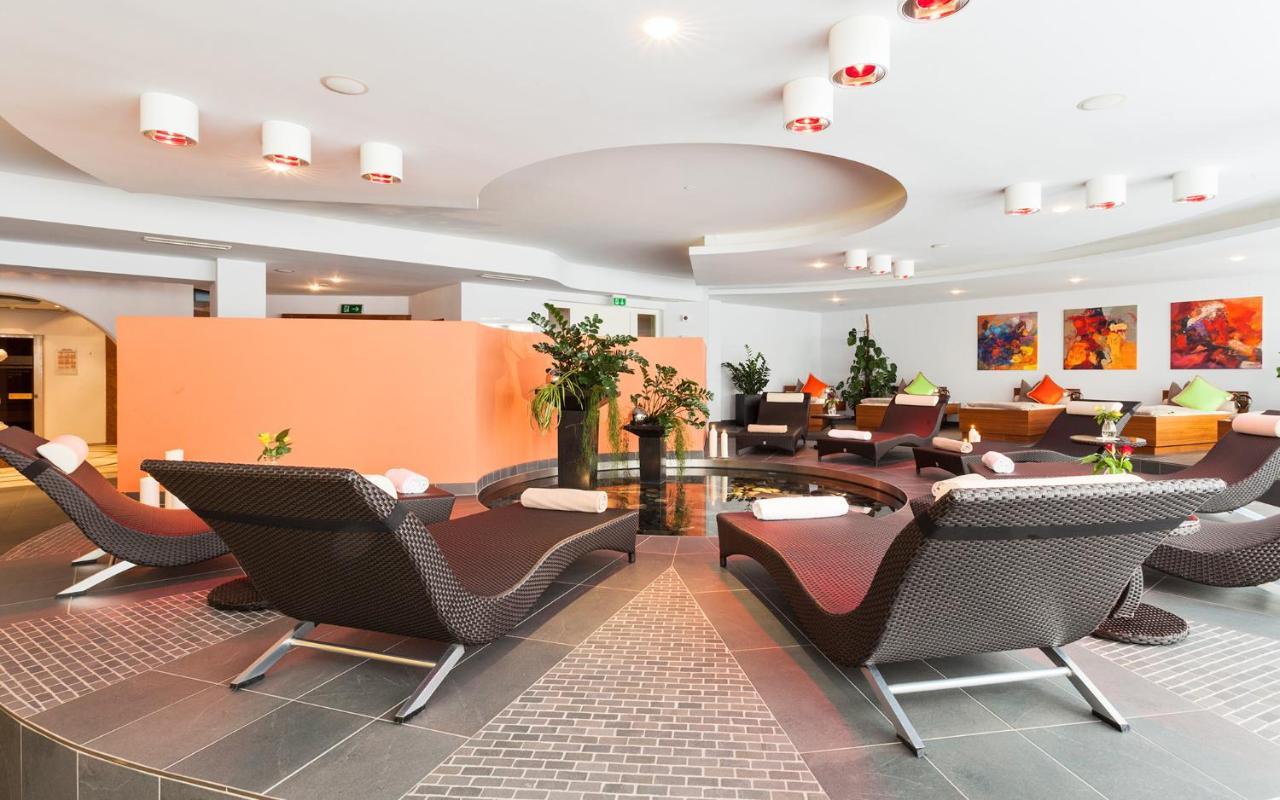 Aparthotel Hochland Gmbh Nauders Bagian luar foto