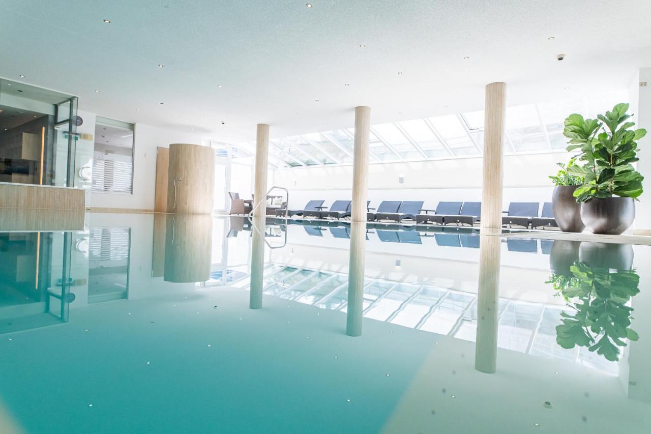 Aparthotel Hochland Gmbh Nauders Bagian luar foto